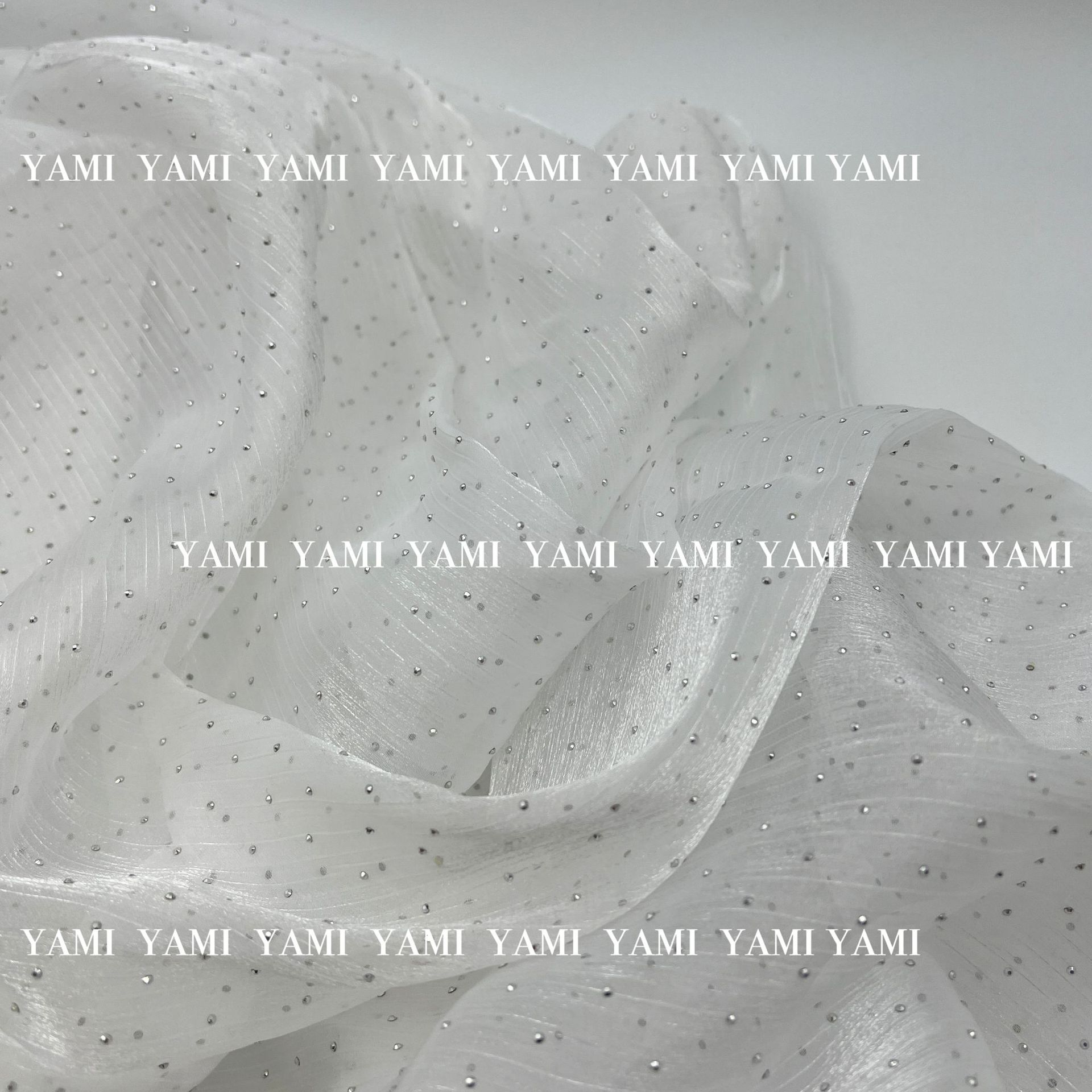 Comercio al por mayor de crepe cielo estrellado organza rhinestone caliente con lentejuelas de tela de malla hanfu camisa de manga grande DIY paño de la muñeca velo