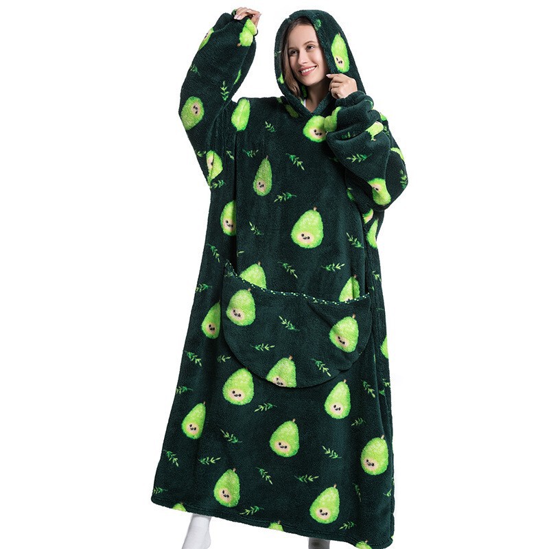 毛布と帽子のシャツは防寒服の毛布を着ることができます。|undefined
