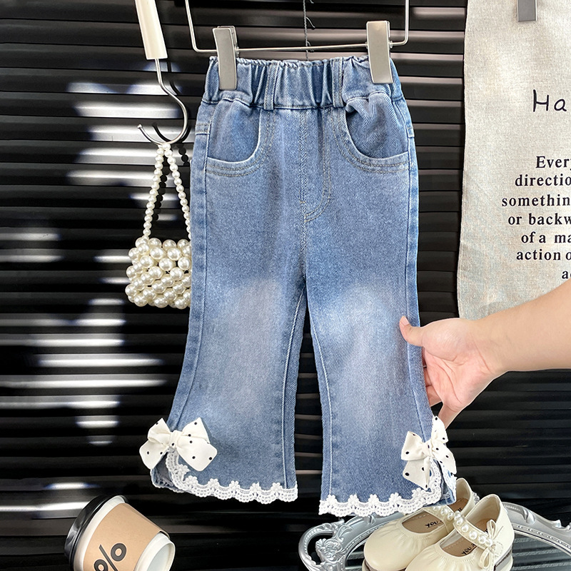 Flared trousers with bow
