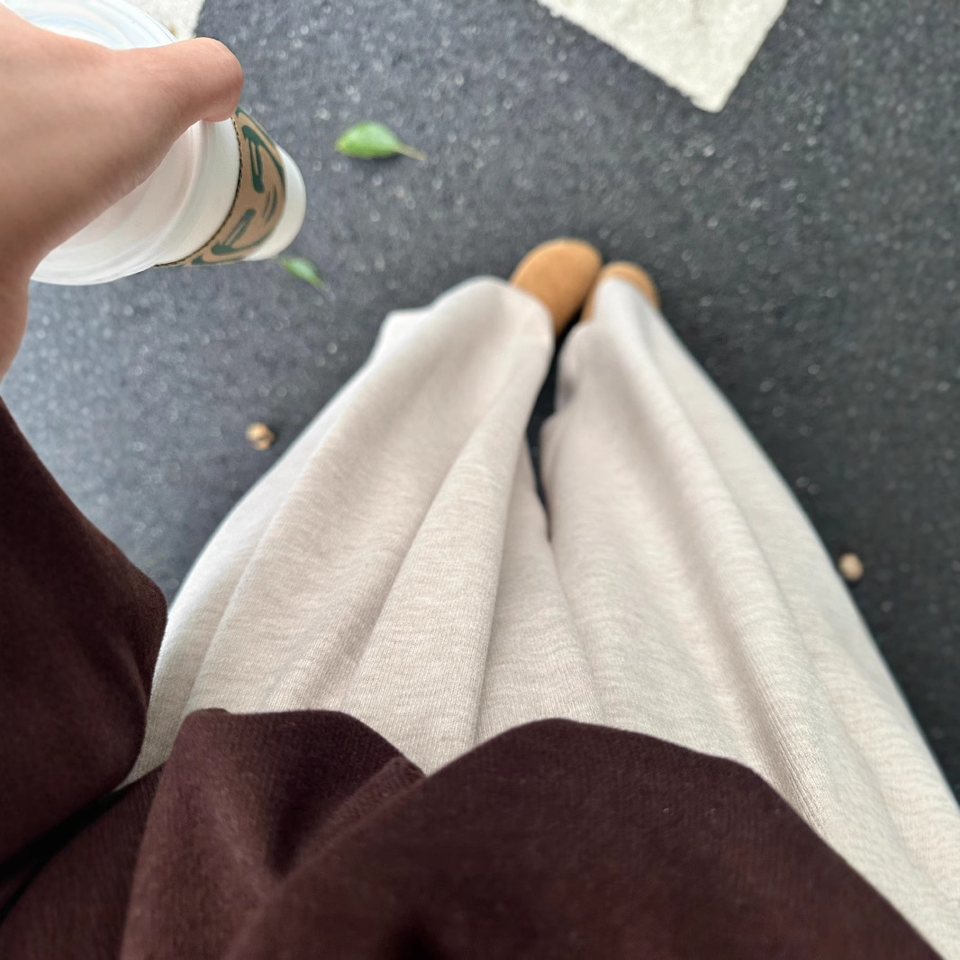 Demi-season knitted trousers