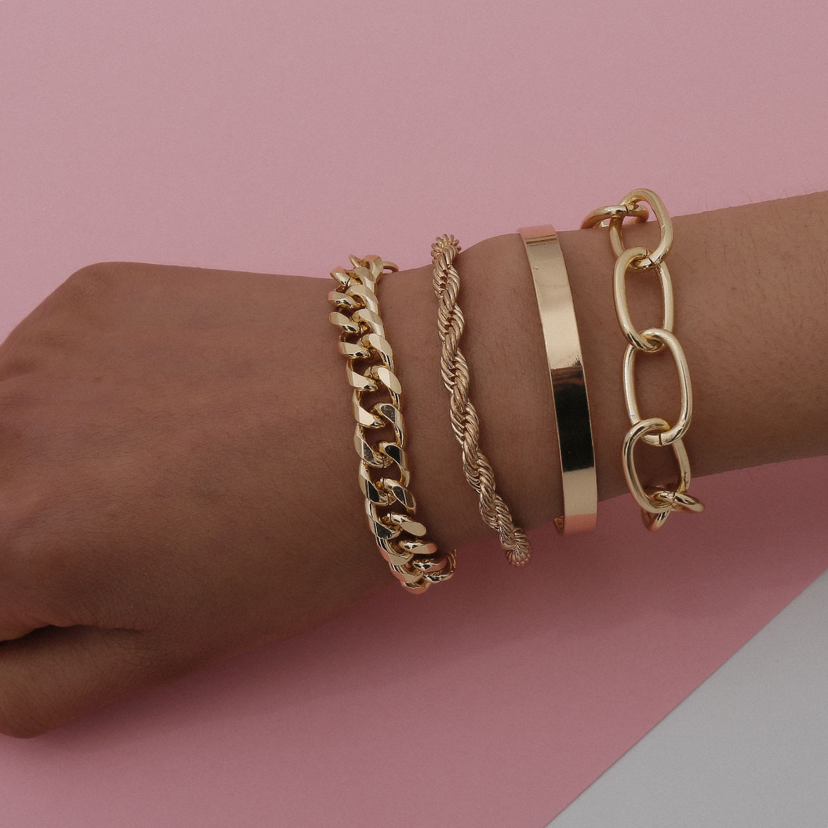 Bracelet multicouche minimaliste empilable style élégant_voghion.com