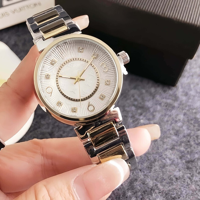 Popular Watch Niche Simple Fashion Steel Band Watch Men's Large Dial Diamond High Quality Retro Hong Kong Style Quartz Watch