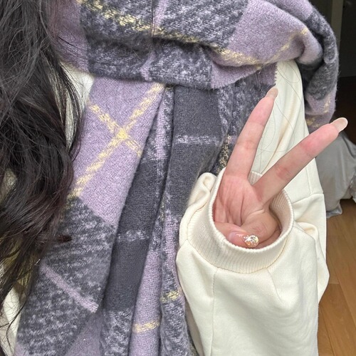 Versatile autumn and winter scarf, small fragrant scarf, color-blocked plaid scarf, woven jacquard dry rose hoop yarn scarf