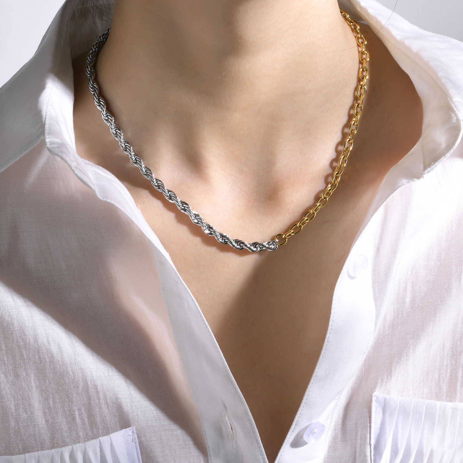 Daily Occasion 201 Stainless Steel Material PVD Coated Gold Plated Geometric Twist Stainless Steel Retro Waterproof Non Tarnish 201 Stainless Steel Necklace