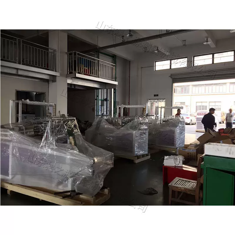 一次性塑料鞋套制造机热合方式PE材料制鞋套机电热熔接鞋套成型机