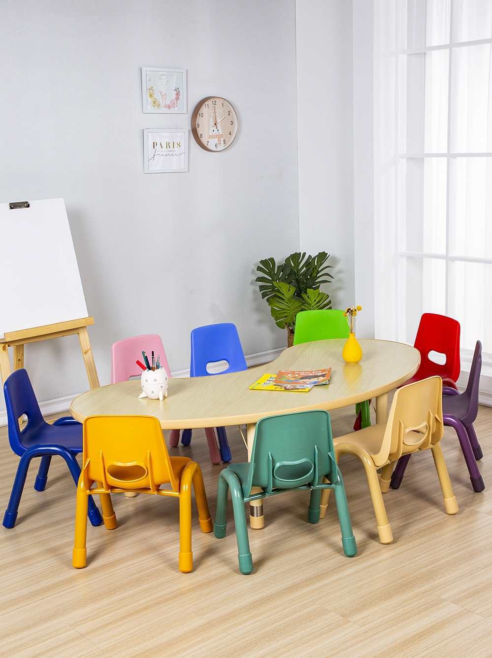 Kindergarten Tables and Chairs Kidsren's Early Education Training Class Learning Desk Handmade Painting Arc Crescent Large Moon Table