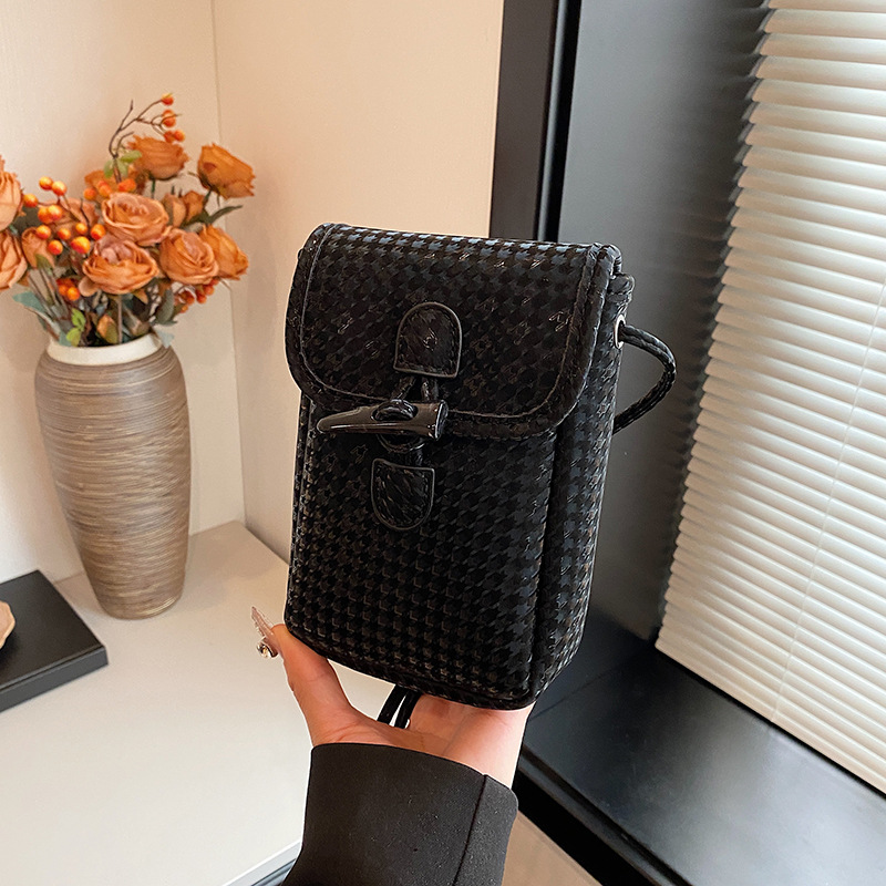 Mobil crossbody til kvinder 2024 nyt sans niche design alsidig afslappet og moderigtig enkelt skulder lille firkantet_voghion.com