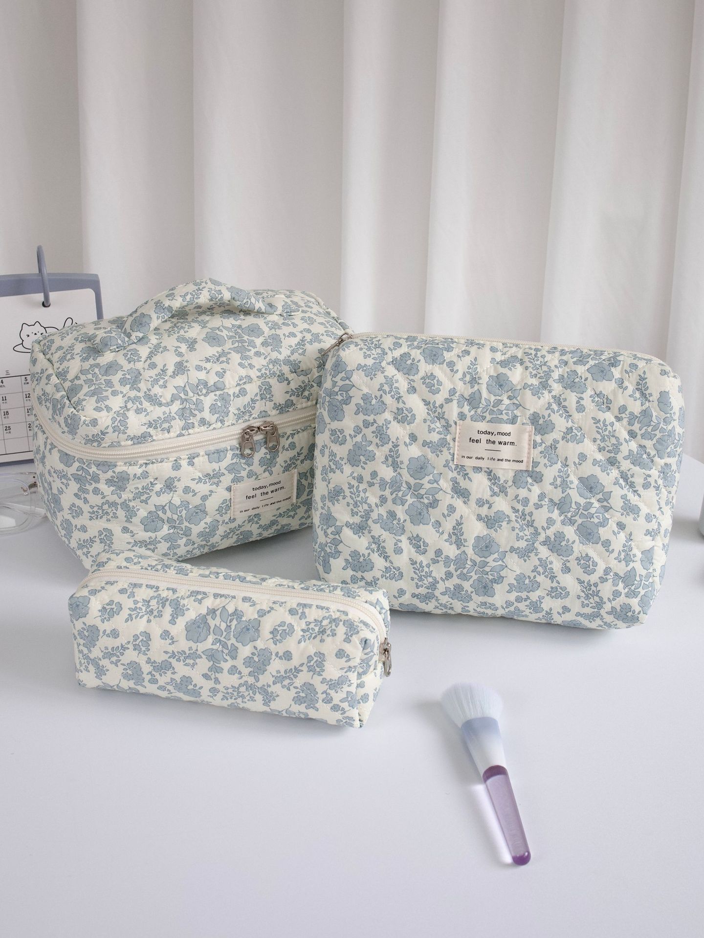 capacious handheld cosmetic bag for traveling