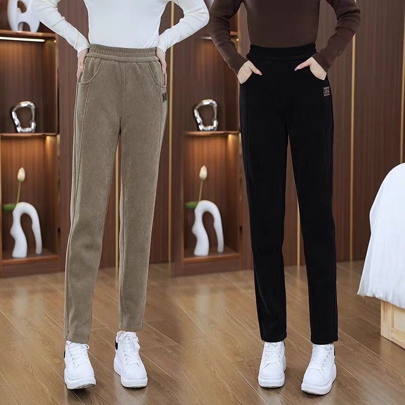 Pantalones harem de otoño e invierno más pantalones casuales de terciopelo 2024 nuevos pantalones cálidos rectos delgados de cintura alta pantalones sueltos