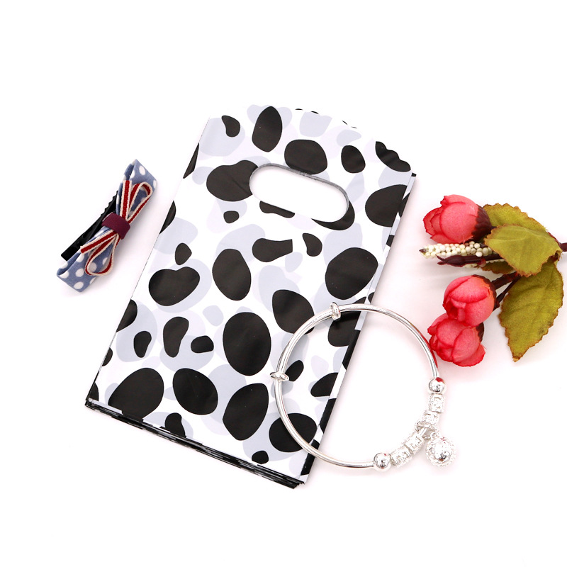 38g Weight Jewelry Packaging Bags Classification 45 Pieces Per Pack Quantity Holiday, Daily Occasion Plastic Material Heart Shape, Flower Pattern Casual, Simple Style Style Casual Simple Style Heart Shape Flower Plastic Jewelry Packaging Bags 7