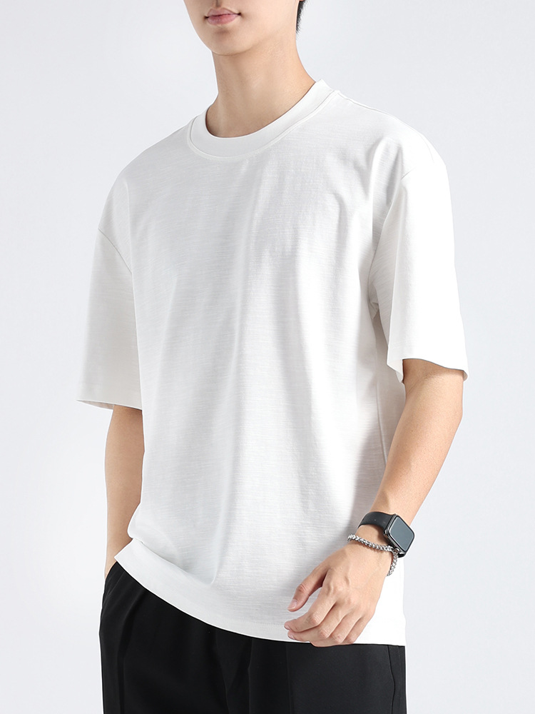 Camiseta pesada de verano para hombres, lujo ligero, sensación de alta gama, manga corta suelta, casual 2025, nueva camiseta para hombres, ropa de verano para hombres