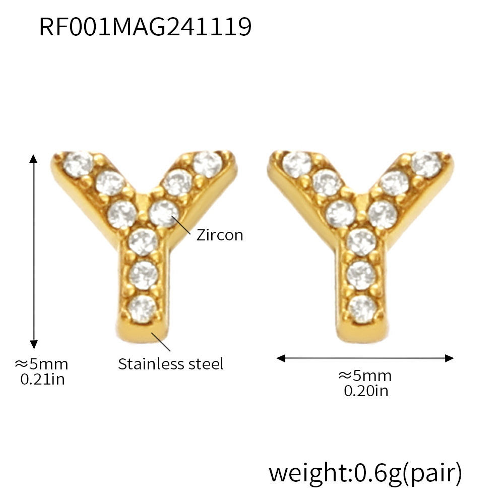 Qiong Yao Titanium Steel 26 letras con incrustaciones de circón Juego de joyas PVD chapado en oro real collar de retención de color pulsera anillo aretes