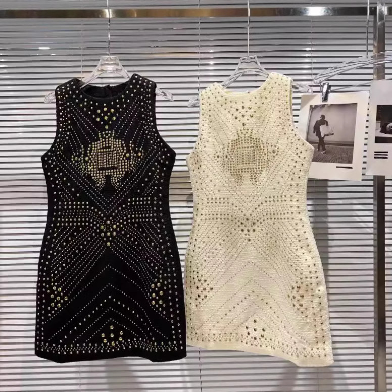 2026 New Style Chanel-Inspired Tweed Dress with Metal Rivets and Heavy Embellishments, Waist-Cinching Mid-Length Dress