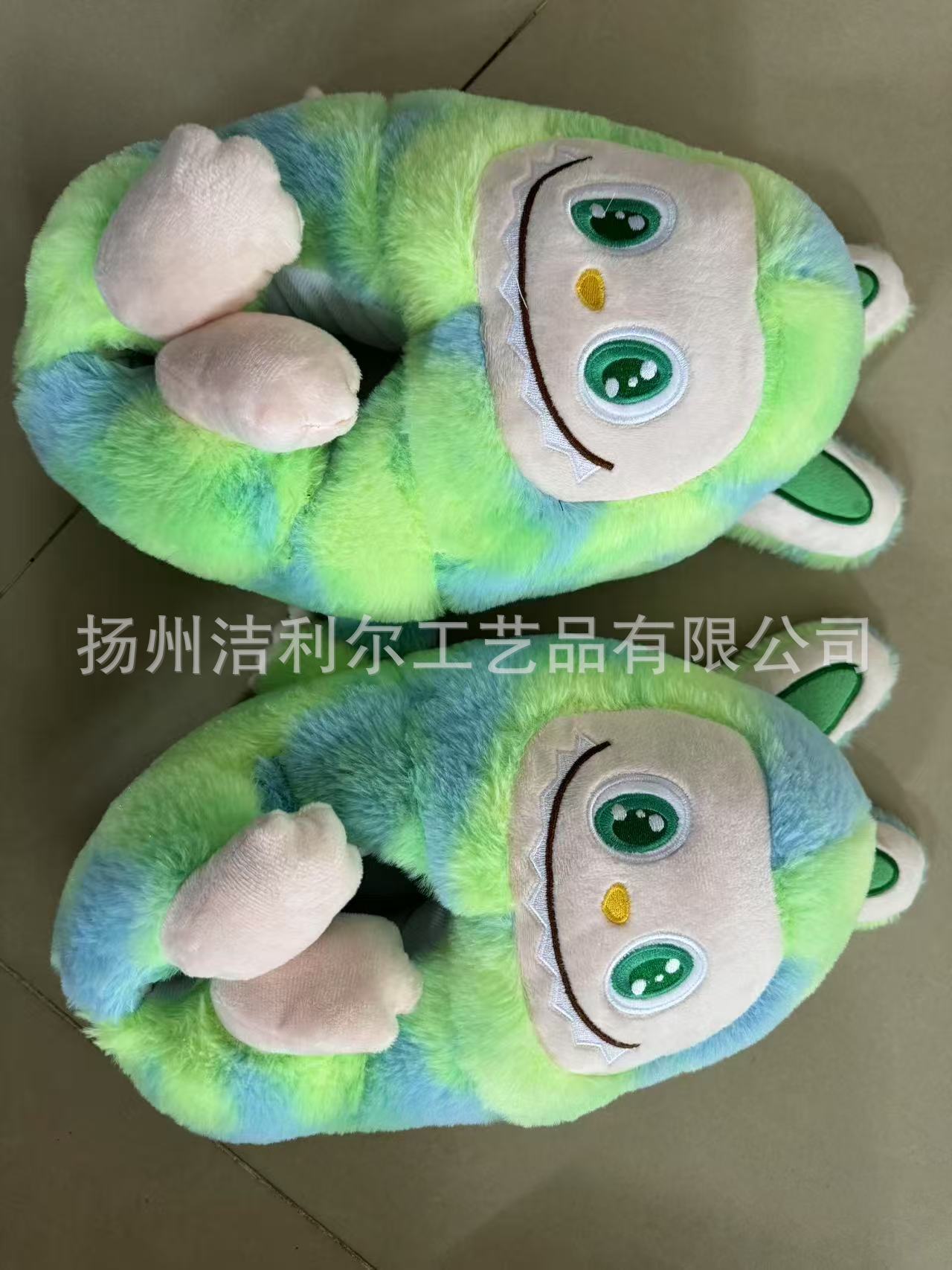 Zapatos de algodón A4 zapatos de baloncesto zapatos de algodón de grasa zapatos nuevos zapatos de estilo en línea invierno zapatos de piso de casa Zapatos de grasa