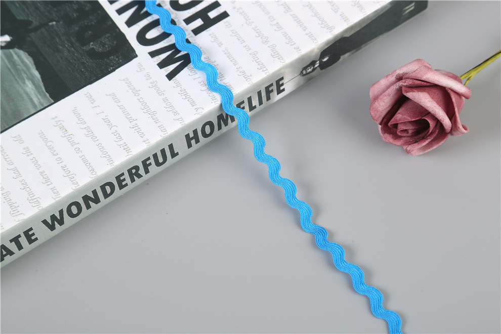 En stock suministro 5mm polipropileno marinero cinturón hecho a mano encaje accesorios onda encaje cinturón montaña carretera cinturón 0. 5cms con seda