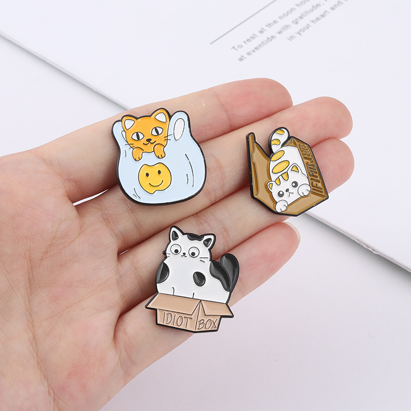 Cute Cats Trinkets Cartoon Fashion Alloy Brooch display picture 3