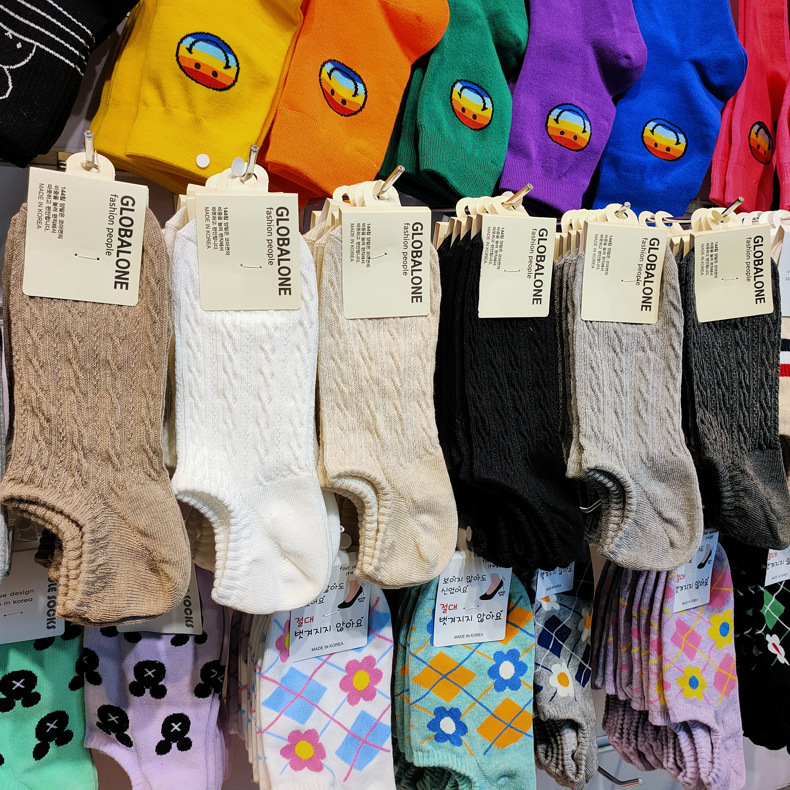 South Korea Dongdaemun Boat Socks Women's Vintage Twist Girl's Invisible Socks Simple Solid Color Silicone Non-Drop Heel Shallow Socks