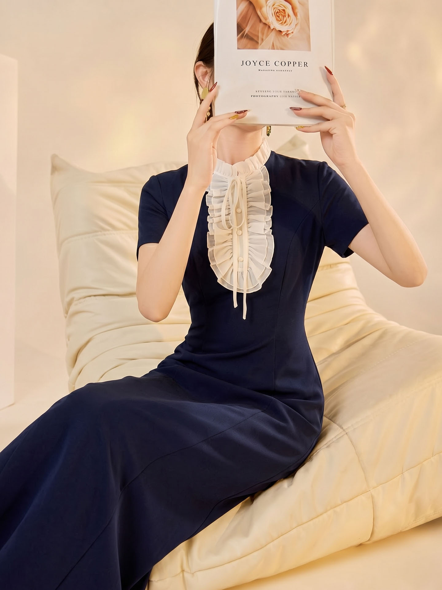 Đầm dài chữ A ren tay ngắn thắt lưng — Màu xanh da trời