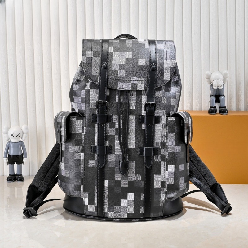 Louis Vuitton Christopher MM Damoflage Black