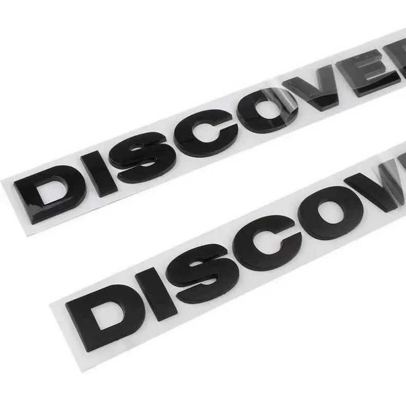Specifically designed for the rear emblem of the Land Rover Discovery 4, this is a car sticker for modifying the fourth-generation Discovery with its lettered emblem