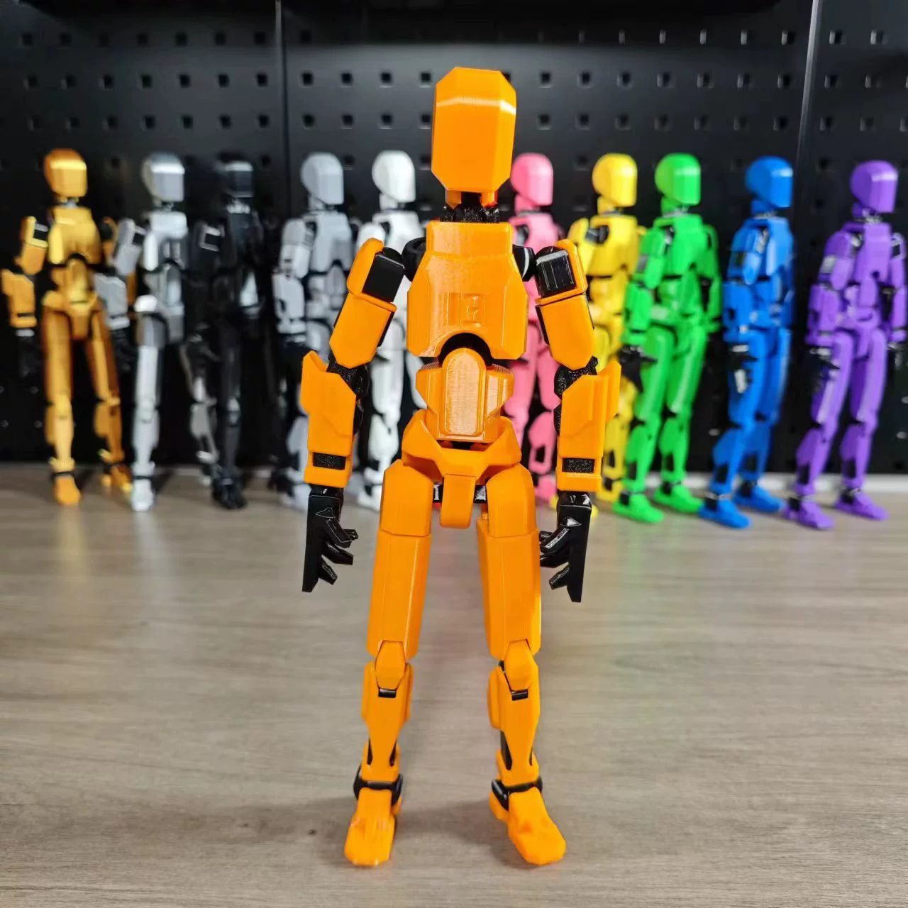 Articulated mini figure, ABS multi‑joint robot, 4 weapons & 3 gestures, assembled or kit