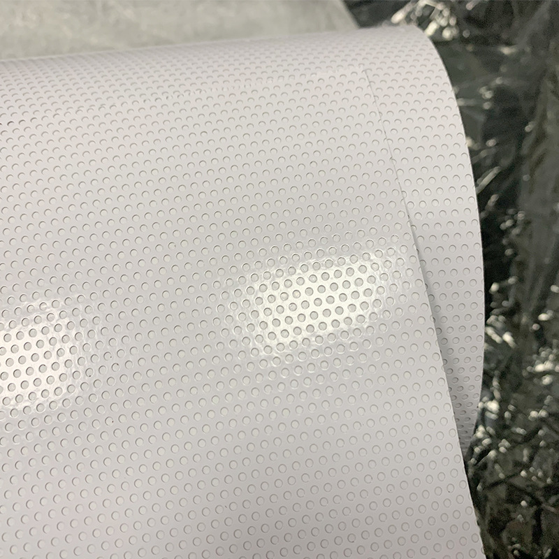 Película transparente perforada de una sola cara para impresión UV, adhesivo para vidrio, adhesivo para coche, adhesivo publicitario para vidrio, película perforada para publicidad en autobuses.