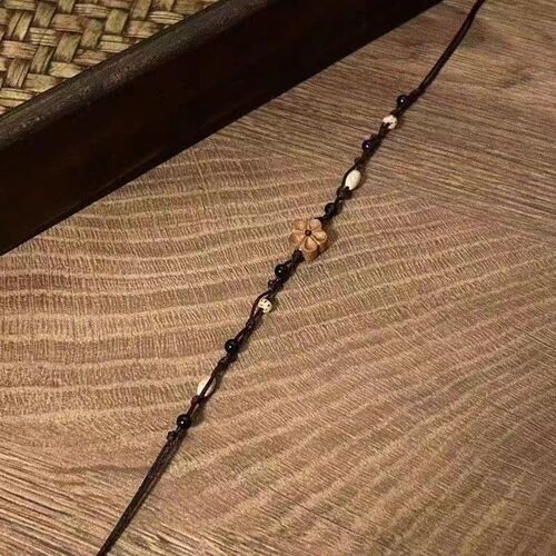 New Chinese-style retro wooden carved small peach blossom bracelet, women's peach wood braided cord, niche design, versatile national trend jewelry