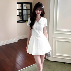 韓国の甘いカレッジスタイルの女性用ポロカラードレス夏の新しいニッチデザインウエスト痩身プリーツスカート