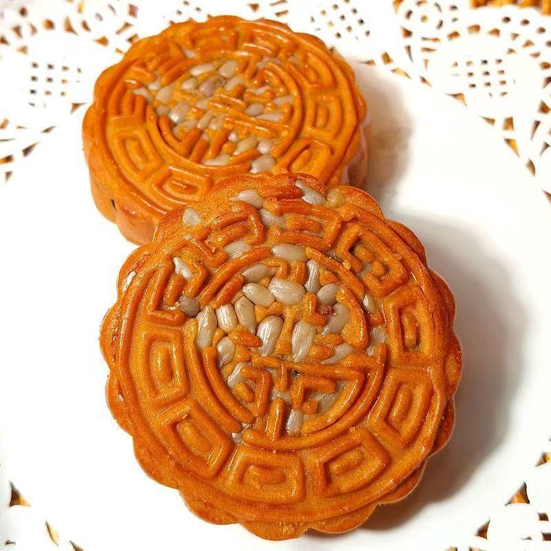 果仁月饼零食网红爆款坚果月饼老式五仁中秋糕点吃的零食散装发批|undefined