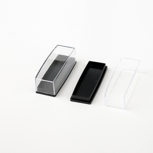 Plastic tie