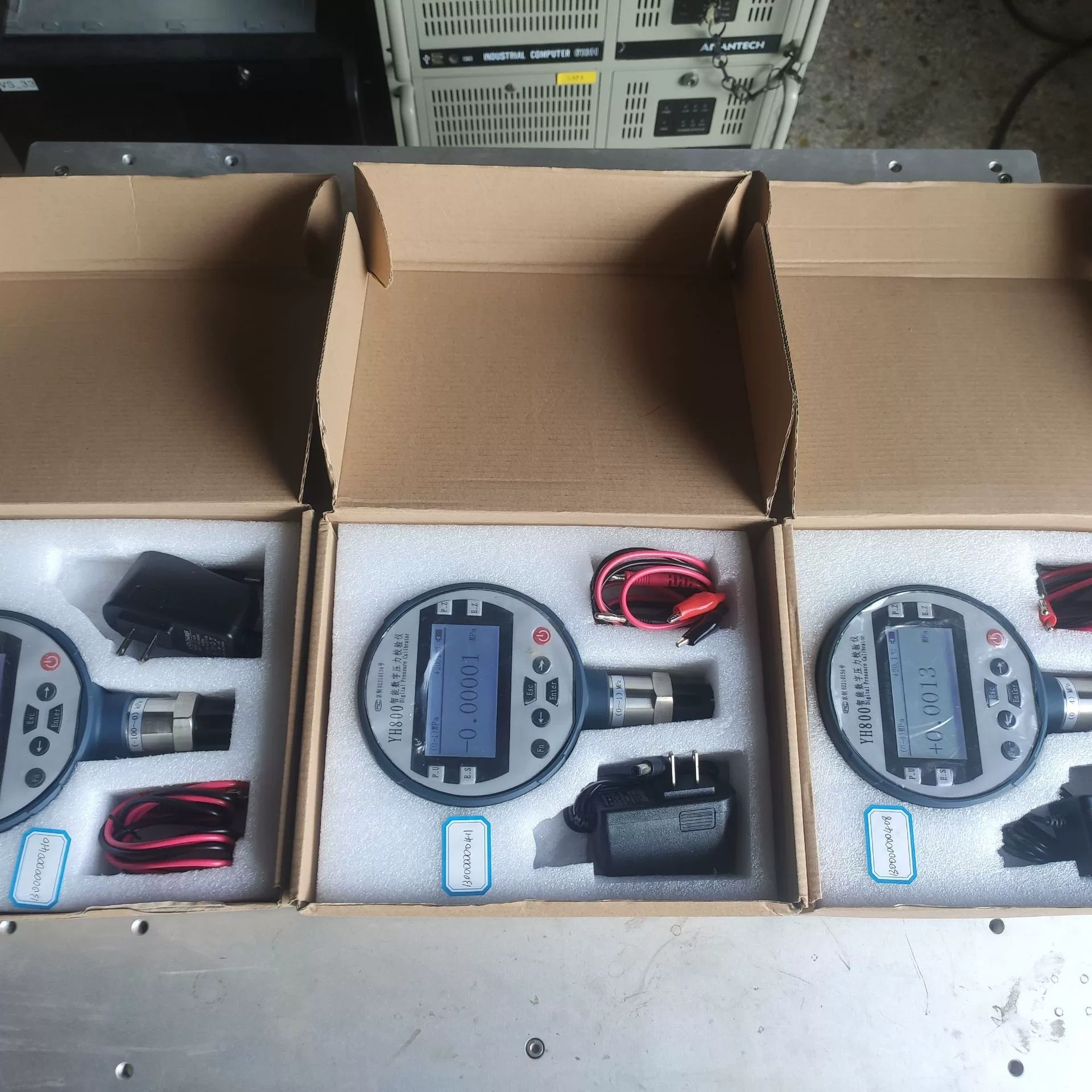 Интеллектуальный цифровой калибровочный прибор YH800 - 100-0 кПа 0-1 МПа 0-4 МПа уровень 0,02 выгодная цена