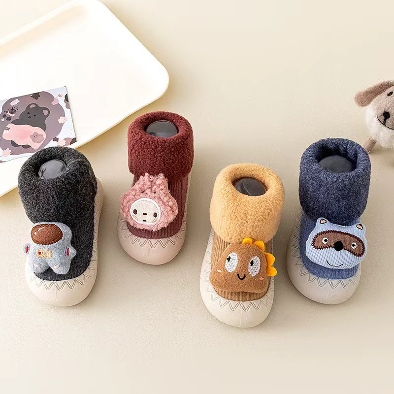 Новорожденный ребенок ходунки обувь весной и осенью мультфильм плюшевый толстый