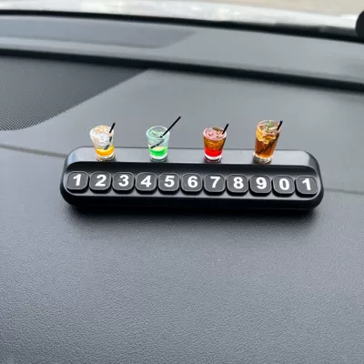 Corgi Parking Signs, Nömrəli dayanma kartı - large-number-plate-black-4-cold-drinks-free-traceless-glue