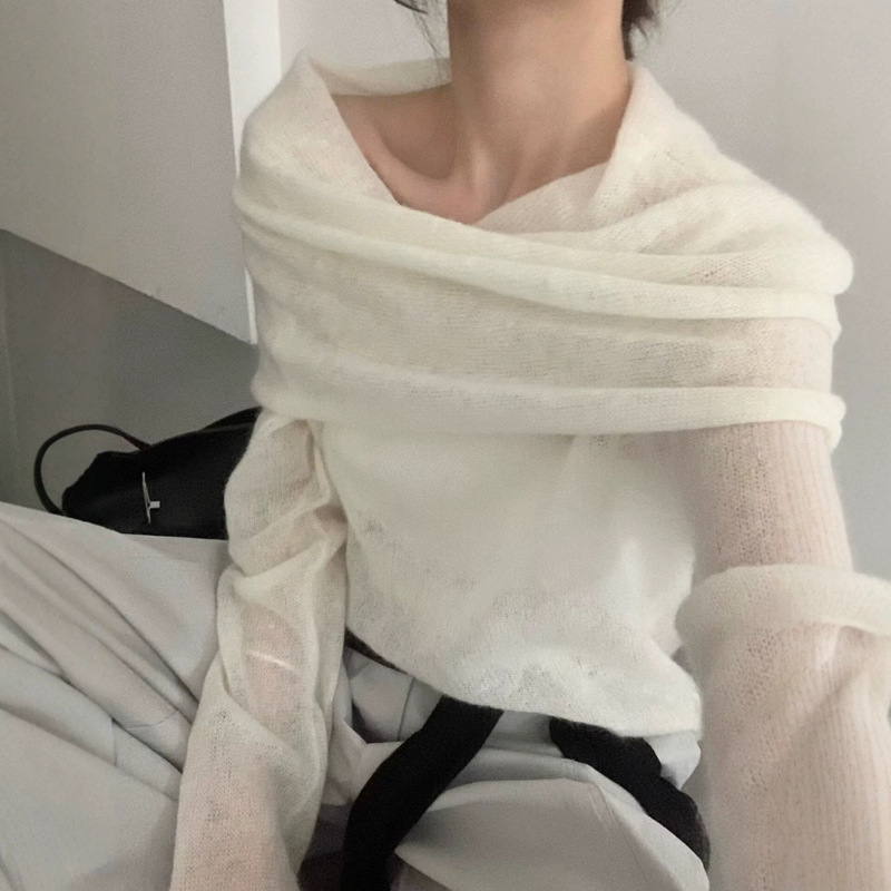 French-style off-shoulder mint green semi-transparent knit top for women, new spring/summer collection, stunning long-sleeve top French-style off-shoulder mint green semi-transparent knit top for women, new spring/summer collection, stunning long-sleeve top
