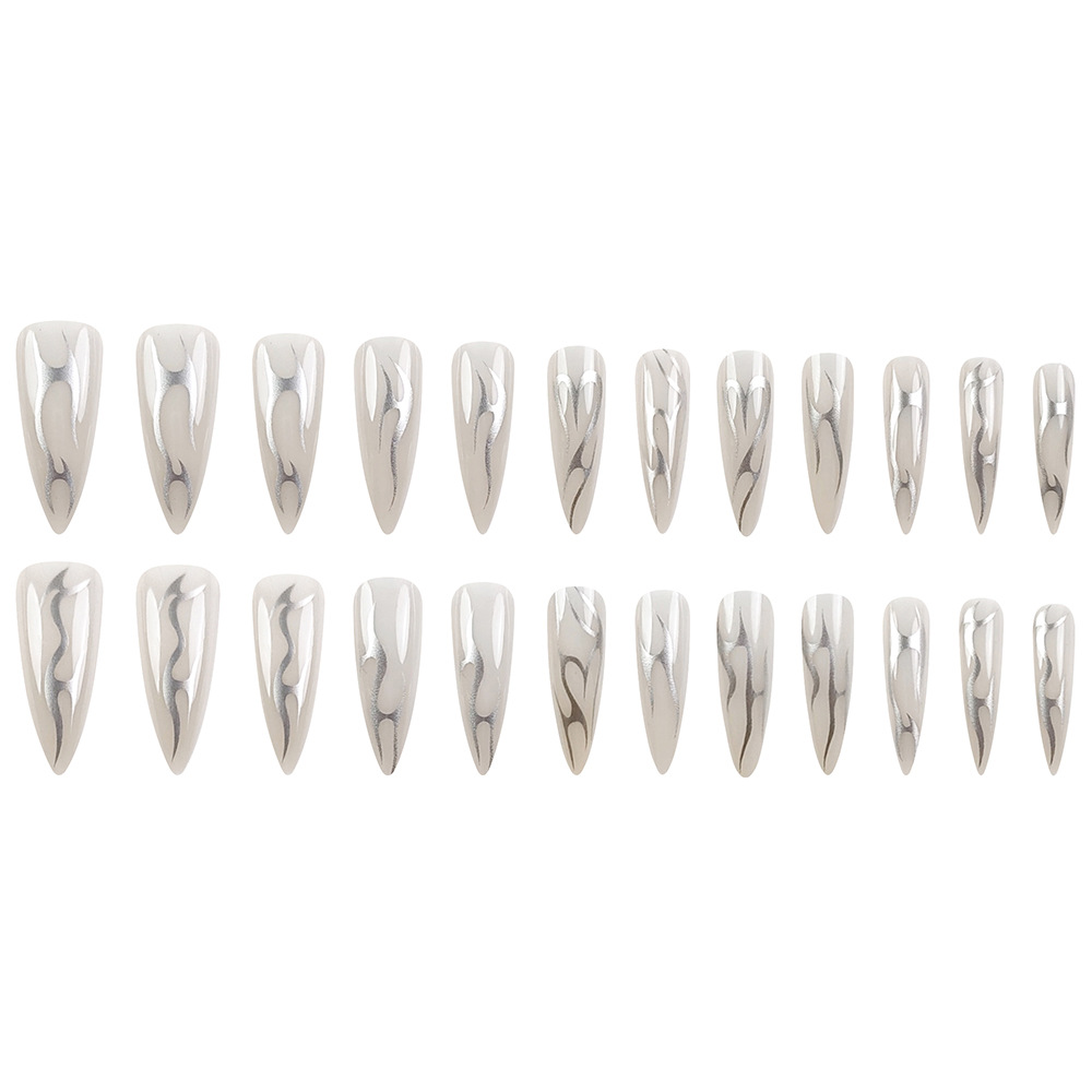 Ventas transfronterizas más populares de plata flame fluye brillante manicura Cool Sha atractivo largo desgaste de uñas 24 piezas de parche de uñas falsas