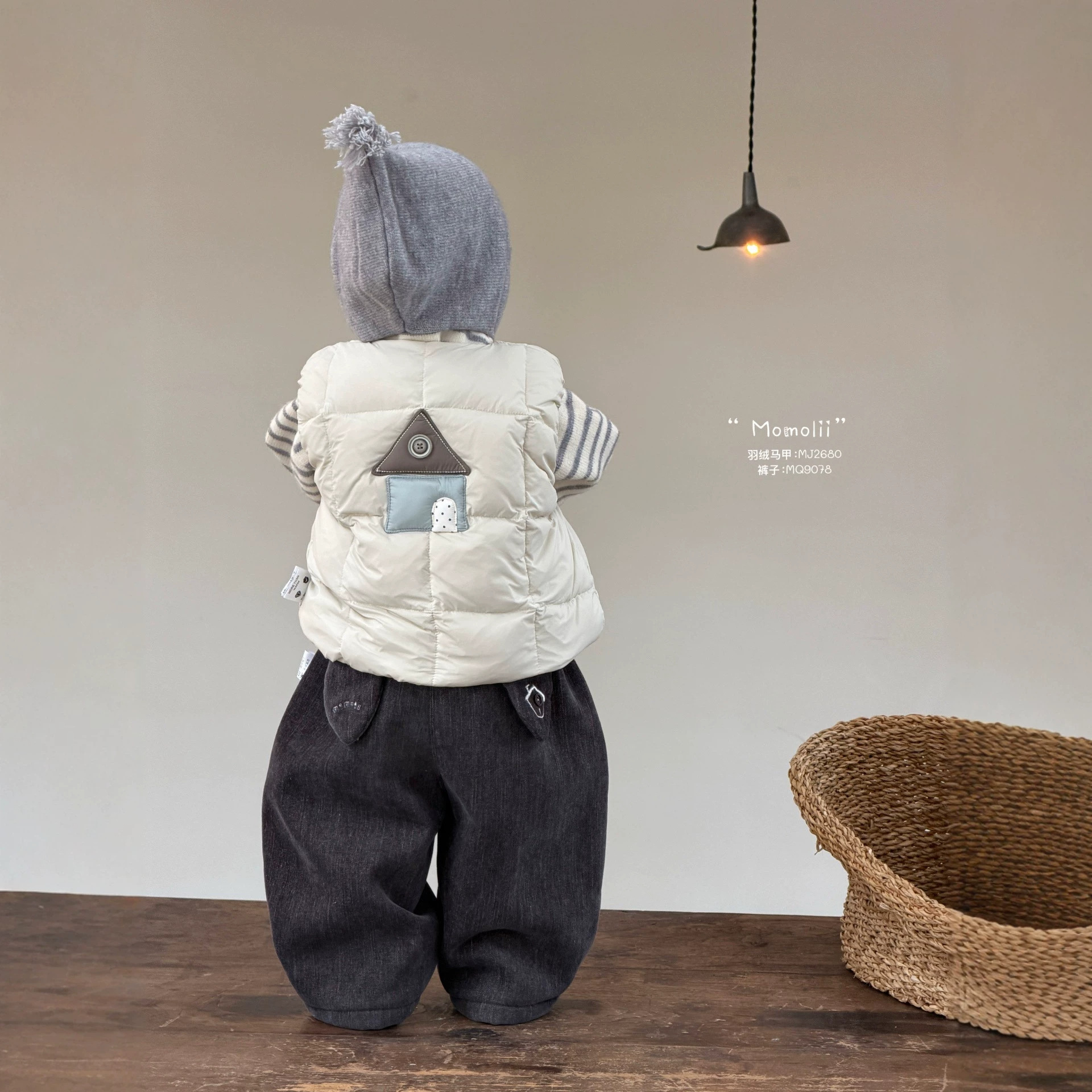 MomoLi 2026 Boys' and Girls' Down Vest Korean Style Simple Cute Little House Light Down Vest 2680