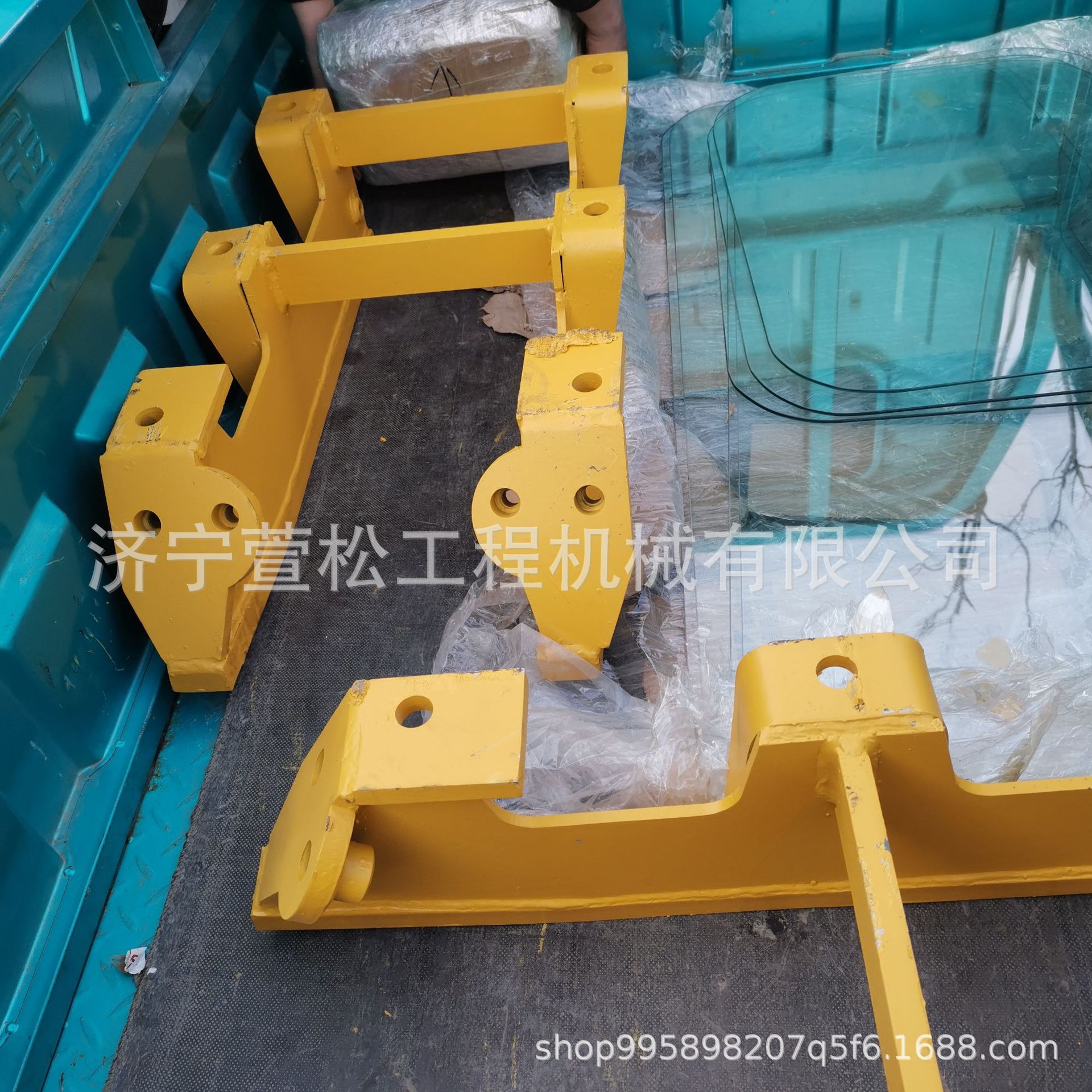 ZD220-3中联推土机配件T220.6001.2工作泵