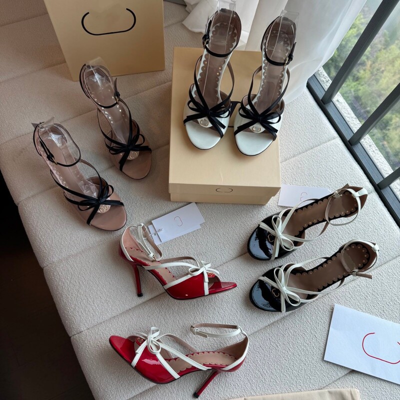 High-end VT 26S Summer New Style All-Bronze V-Clasp Round-Toe Stiletto Sandals French Versatile Women's High-Heel Sandals High-end VT 26S Summer New Style All-Bronze V-Clasp Round-Toe Stiletto Sandals French Versatile Women's High-Heel Sandals