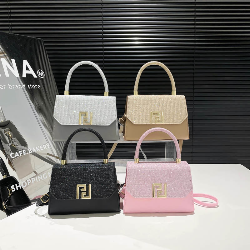 Cross-Border New Versatile Women's Bag, Fashionable Casual Handbag, Work and Commuting Bag, Ins Small Square Bag, Crossbody Bag Cross-Border New Versatile Women's Bag, Fashionable Casual Handbag, Work and Commuting Bag, Ins Small Square Bag, Crossbody Bag