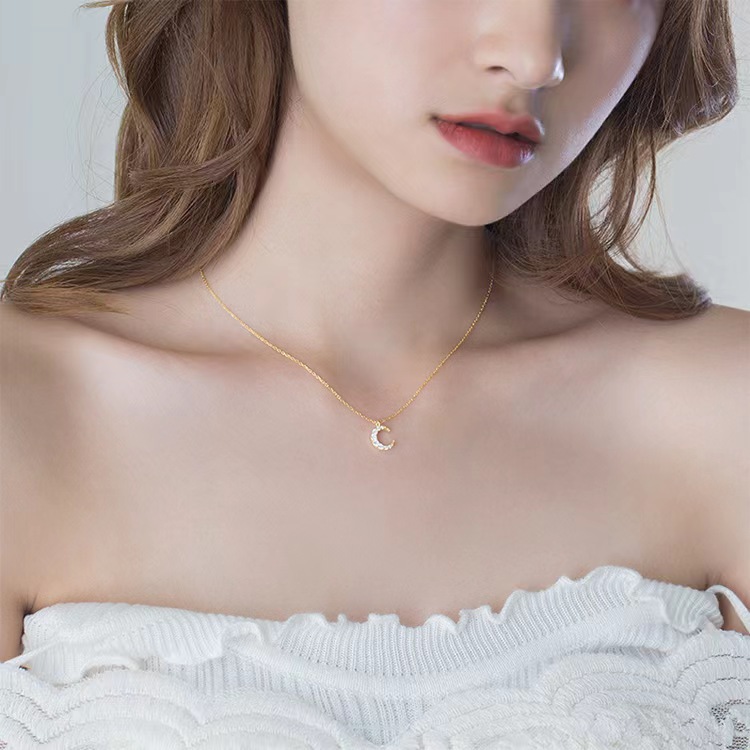 All Seasons Season 925 Sterling Silver Zircon Cable Chain Plating Moon Pendant Necklace