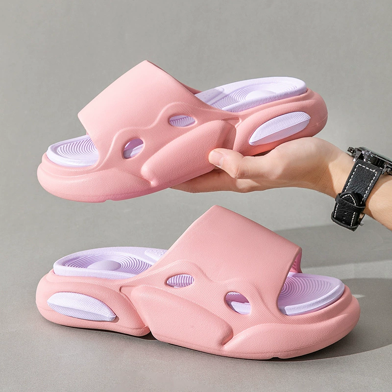 Женские летние шлепанцы на толстой подошве, на которых, как на обуви из пены, хочется ступать, нескользящие и износостойкие, модные уличные пляжные туфли для мужчин