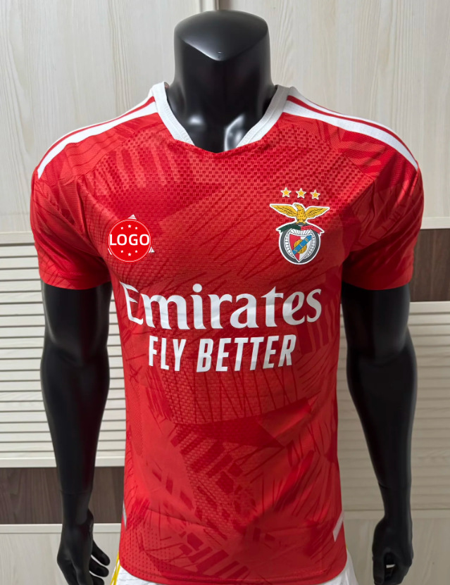 2627 camisetas de fútbol versión jugador, nuevas camisetas de fútbol de clubes como Barcelona, Real Madrid, Bayern, Arsenal, París.