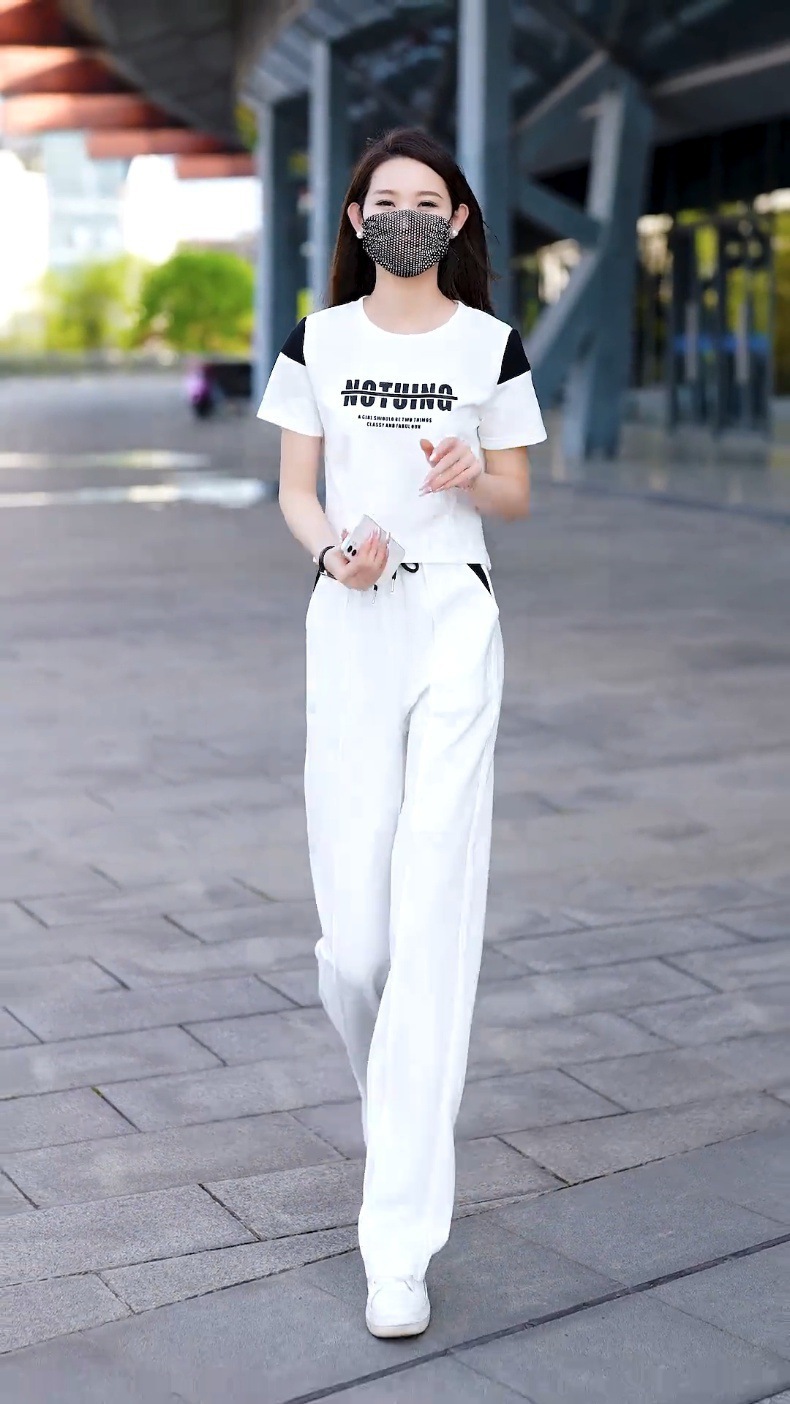 Women's Contrast Color Casual Sports Suit Short Sleeved Top And Wide Leg Pants Two Piece Set Stylish Slimming Trendy 2026_ecoleips.com