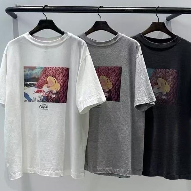 Now~Korean Dongdaemun women's clothing 2026 spring-summer new collection: versatile short-sleeve T-shirt in Princess Alice style, trendy top on Instagram Now~Korean Dongdaemun women's clothing 2026 spring-summer new collection: versatile short-sleeve T-shirt in Princess Alice style, trendy top on Instagram