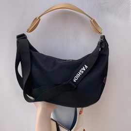 饺子包黑色斜挎包帆布包腰包小众简约休闲运动风男女款包包