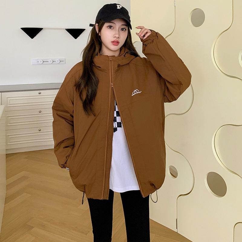 2024 invierno nueva chaqueta de asalto de damas coreana de color de contraste medio y largo herramientas de calentamiento desmontables chaqueta de algodón