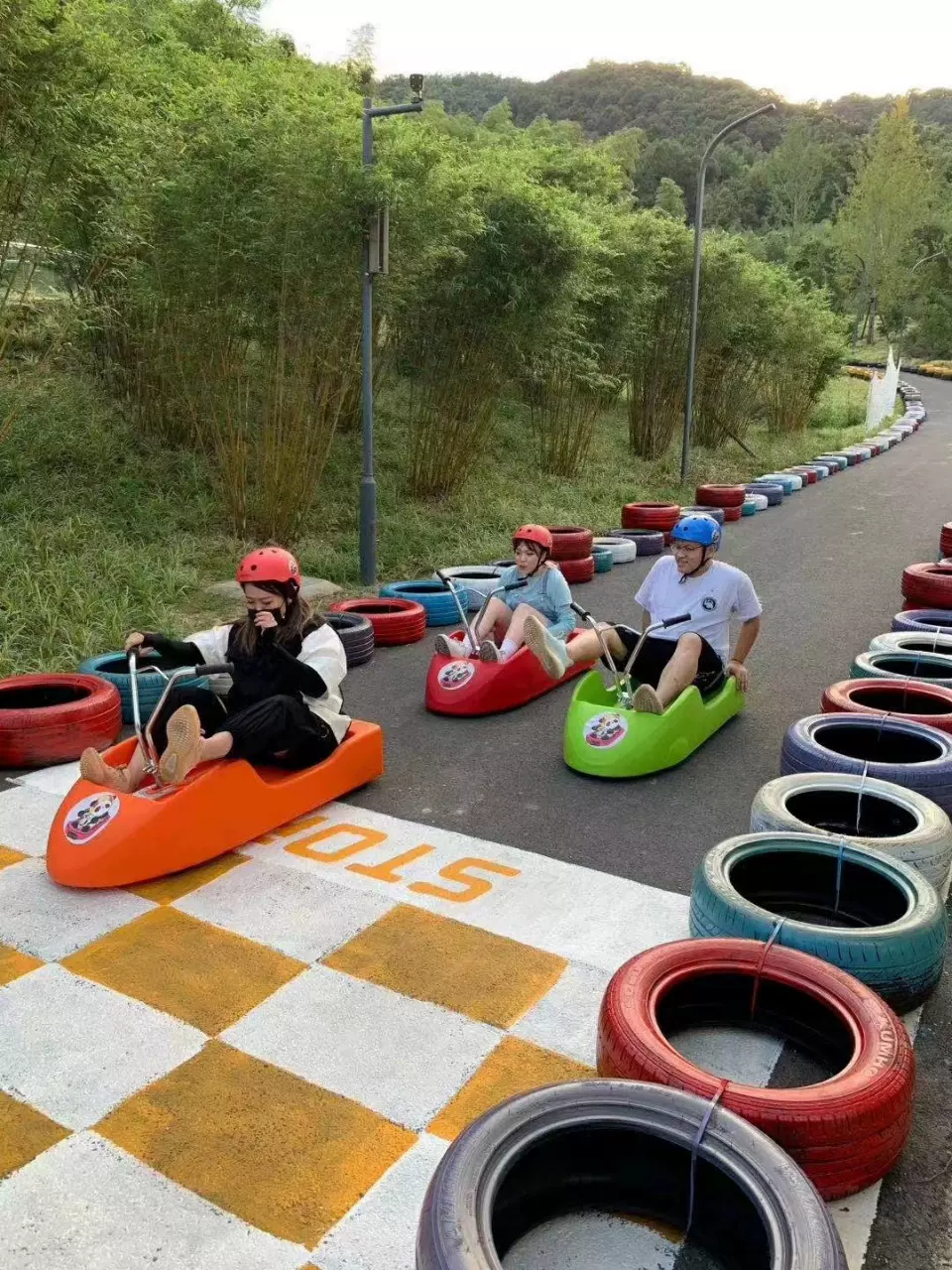 山道滑板车 滑板车 景区水泥路滑道车 网红滑车