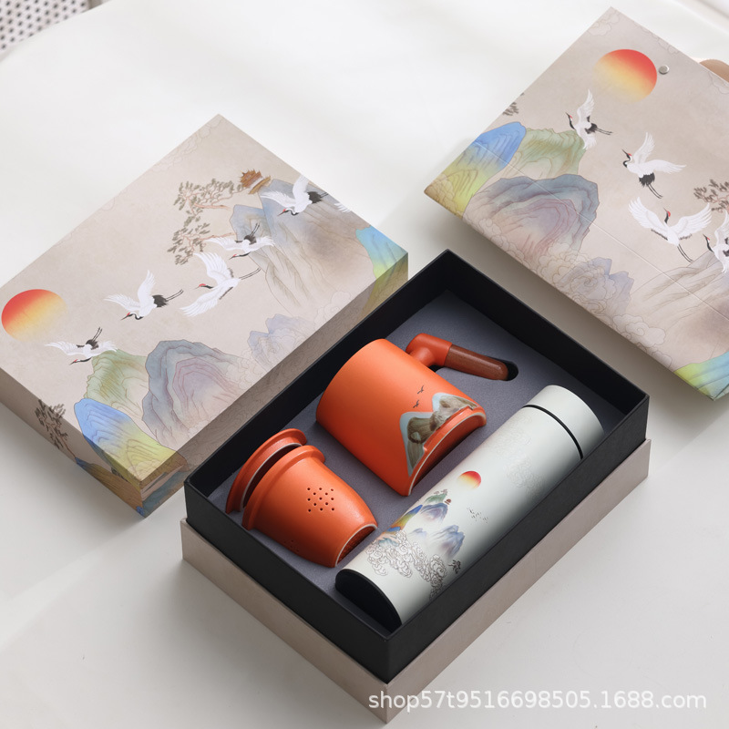 Taza de cerámica Jiangshan set de regalo de taza de marca de filtro de taza de agua de negocios de talla LOGO publicidad al por mayor