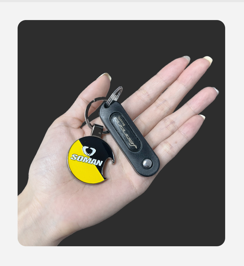 Soman Keychain Bottle Opener Accessories Unisex Jewelry Pendant Motorcycle Keychain Helmet Wine Opener