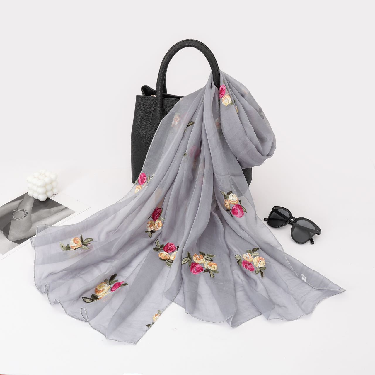 라이트 그레이(3꽃 쉬폰)